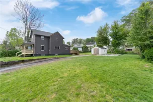 200 19th St NW, Barberton, OH 44203 - Photo 26