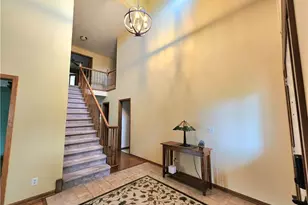 7278 Winchester Dr, Solon, OH 44139 - Photo 2