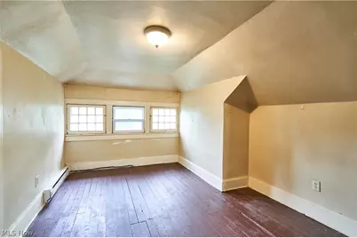 227 S Balch Street, Akron, OH 44302 - Photo 22