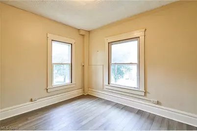 227 S Balch Street, Akron, OH 44302 - Photo 16