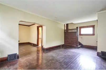 227 S Balch Street, Akron, OH 44302 - Photo 8
