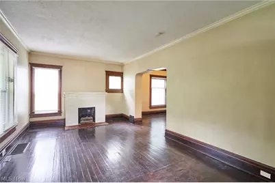 227 S Balch Street, Akron, OH 44302 - Photo 4