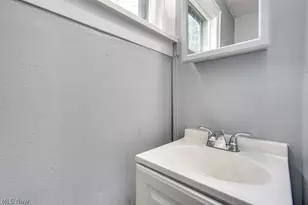 1225 Nestor Ave, Akron, OH 44314 - Photo 12