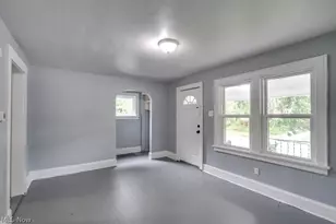 1225 Nestor Ave, Akron, OH 44314 - Photo 8