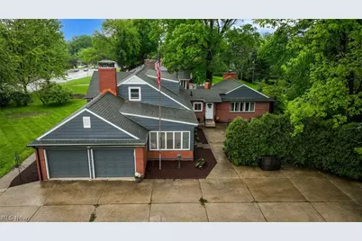 3021 Fulton Drive NW, Canton, OH 44718 - Photo 4