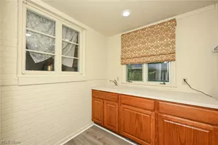 3021 Fulton Dr NW, Canton, OH 44718 - Photo 28