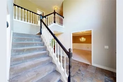 8166 Washington Avenue, North Royalton, OH 44133 - Photo 2