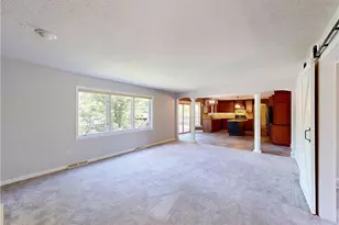 8166 Washington Ave, North Royalton, OH 44133 - Photo 6