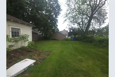 105 W Ely Street, Alliance, OH 44601 - Photo 28