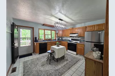 9311 Knowlton Road, Garrettsville, OH 44231 - Photo 10