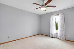 568 Breiton Cir, Barberton, OH 44203 - Photo 18