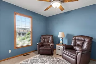 568 Breiton Cir, Barberton, OH 44203 - Photo 16