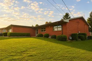 4309 Southeast Dr, Steubenville, OH 43953 - Photo 2