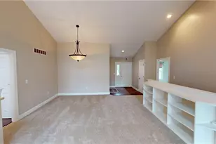 897 Stonewater Dr, Kent, OH 44240 - Photo 8