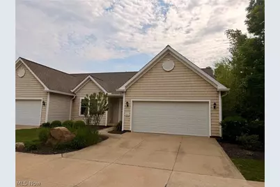897 Stonewater Drive, Kent, OH 44240 - Photo 2