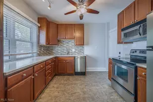 3806 Liggett Dr, Parma, OH 44134 - Photo 10