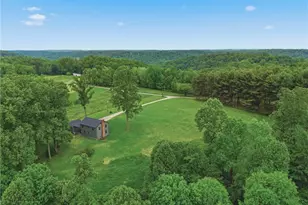 410 Ocelot Rd SE, Mechanicstown, OH 44651 - Photo 10