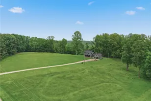 410 Ocelot Rd SE, Mechanicstown, OH 44651 - Photo 8