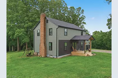 410 Ocelot Road SE, Mechanicstown, OH 44651 - Photo 4