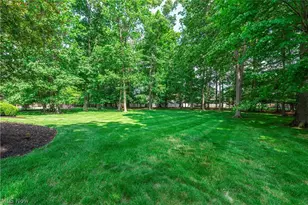 6424 Oak Point Estates, Lorain, OH 44053 - Photo 46
