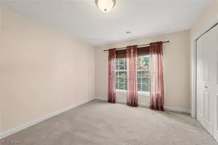6424 Oak Point Estates, Lorain, OH 44053 - Photo 26