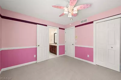 6424 Oak Point Estates, Lorain, OH 44053 - Photo 30