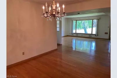 729 E Parkhaven Drive, Green Hills, OH 44131 - Photo 8