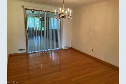 729 E Parkhaven Drive, Green Hills, OH 44131 - Photo 6
