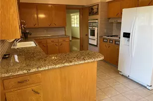 729 E Parkhaven Dr, Green Hills, OH 44131 - Photo 12