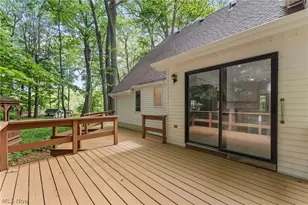 6165 Grandridge Pointe Dr, Concord Twp, OH 44077 - Photo 10