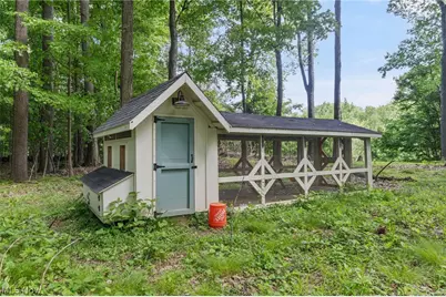 6165 Grandridge Pointe Drive, Concord Twp, OH 44077 - Photo 8
