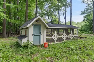 6165 Grandridge Pointe Dr, Concord Twp, OH 44077 - Photo 8