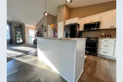 2918 Standish Avenue SW, Canton, OH 44706 - Photo 12