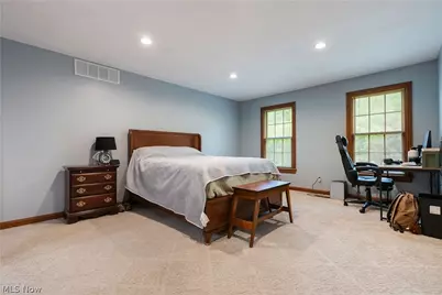 5205 Foxchase Avenue NW, Canton, OH 44718 - Photo 36