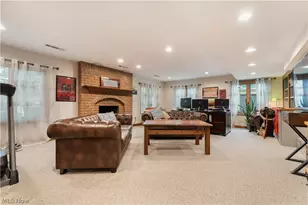 5205 Foxchase Ave NW, Canton, OH 44718 - Photo 46
