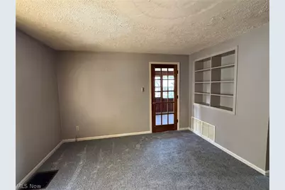 2113 11th Street SW, Akron, OH 44314 - Photo 12