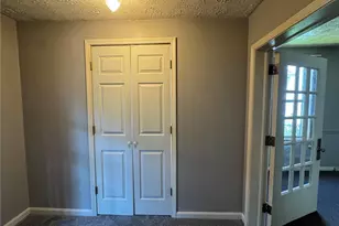 2113 11th St SW, Akron, OH 44314 - Photo 12
