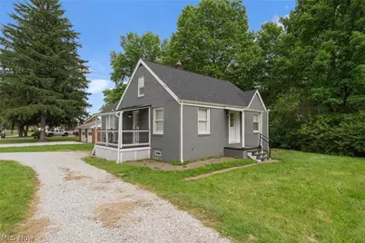 3502 Cleveland Avenue S, Canton, OH 44707 - Photo 2