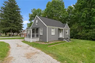 3502 Cleveland Ave S, Canton, OH 44707 - Photo 2