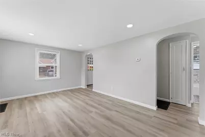 3502 Cleveland Avenue S, Canton, OH 44707 - Photo 14