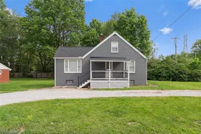 3502 Cleveland Avenue S, Canton, OH 44707 - Photo 1