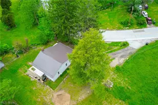 136 E Wheeling St, Cadiz, OH 43907 - Photo 6