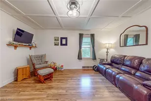 136 E Wheeling St, Cadiz, OH 43907 - Photo 16