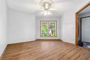 5882 Indian Crk Cir NW, Canton, OH 44718 - Photo 6