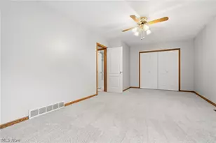 5882 Indian Crk Cir NW, Canton, OH 44718 - Photo 16