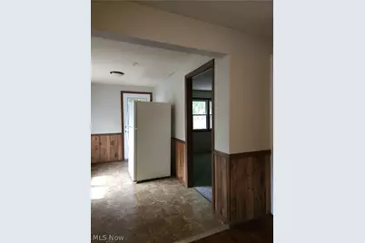 578 Plum Avenue, Akron, OH 44305 - Photo 12