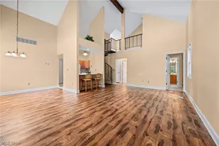 1235 Candlewick Ln, Grandview Heights, OH 44147 - Photo 12
