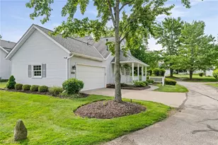 1235 Candlewick Ln, Grandview Heights, OH 44147 - Photo 30