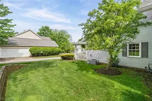 1235 Candlewick Ln, Grandview Heights, OH 44147 - Photo 32