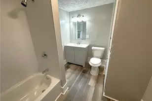 1438 Newton St, Akron, OH 44305 - Photo 10